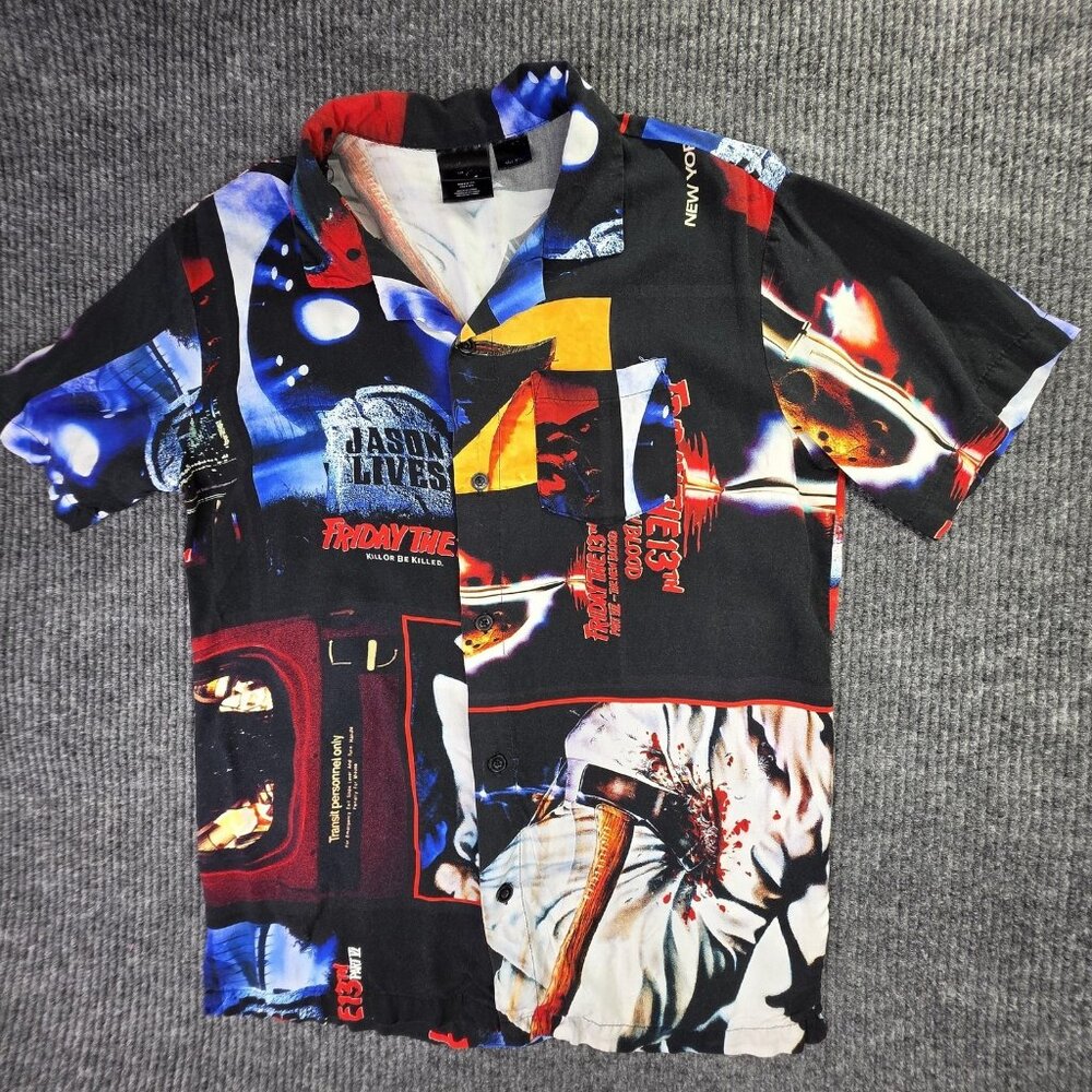 Friday the 13th Shirt Mens Small Black Jason Lives Horror Movie Graphic Rayon